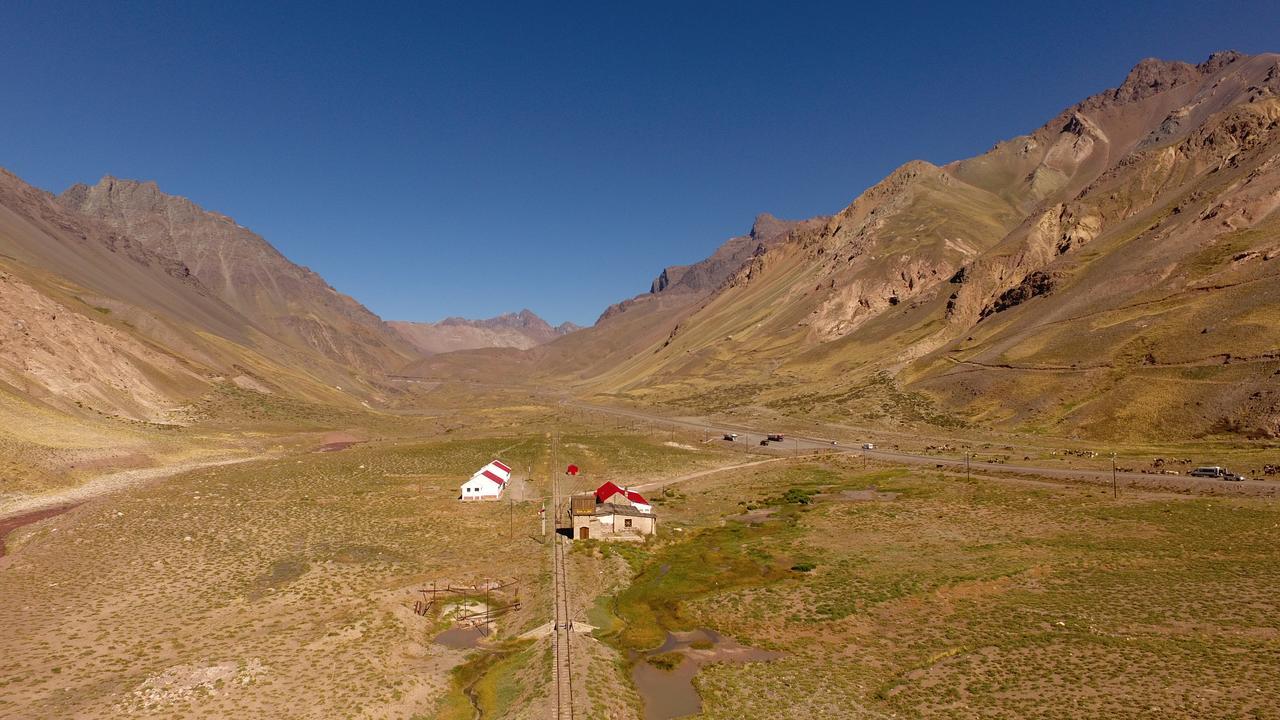 Hospedaje Lenas Del Tolosa Las Cuevas  Εξωτερικό φωτογραφία